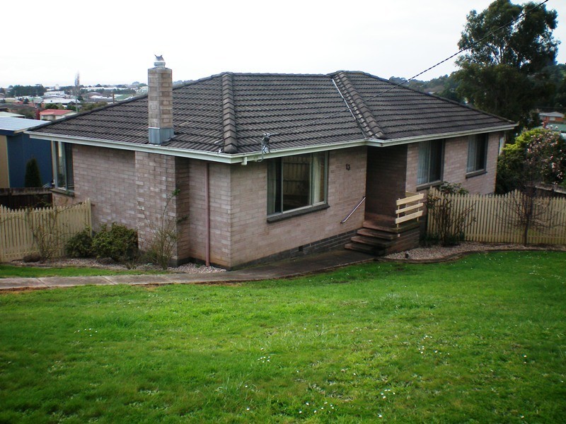 13 Barker Street, Ulverstone TAS 7315