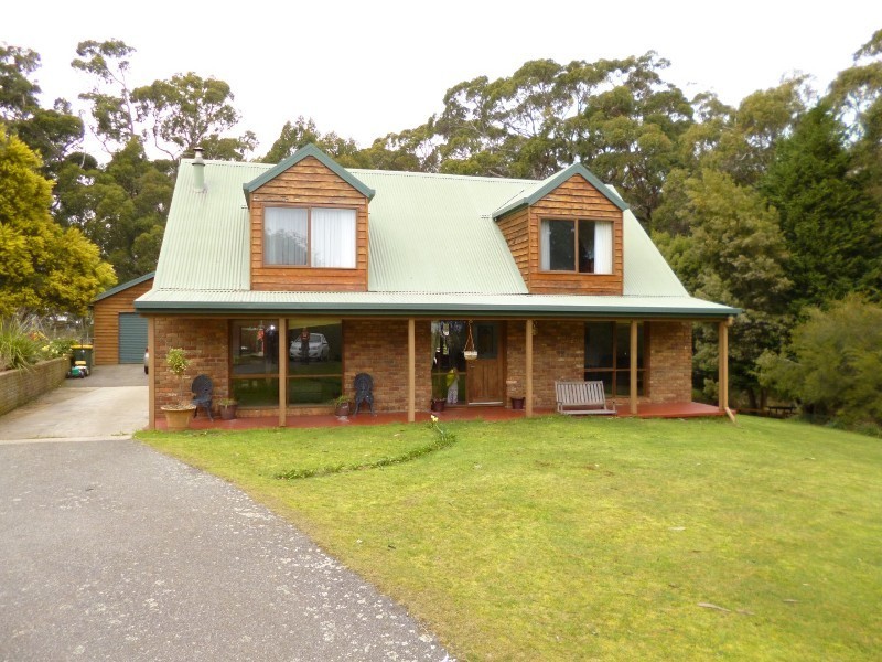 42 Hull Street, Leith TAS 7315