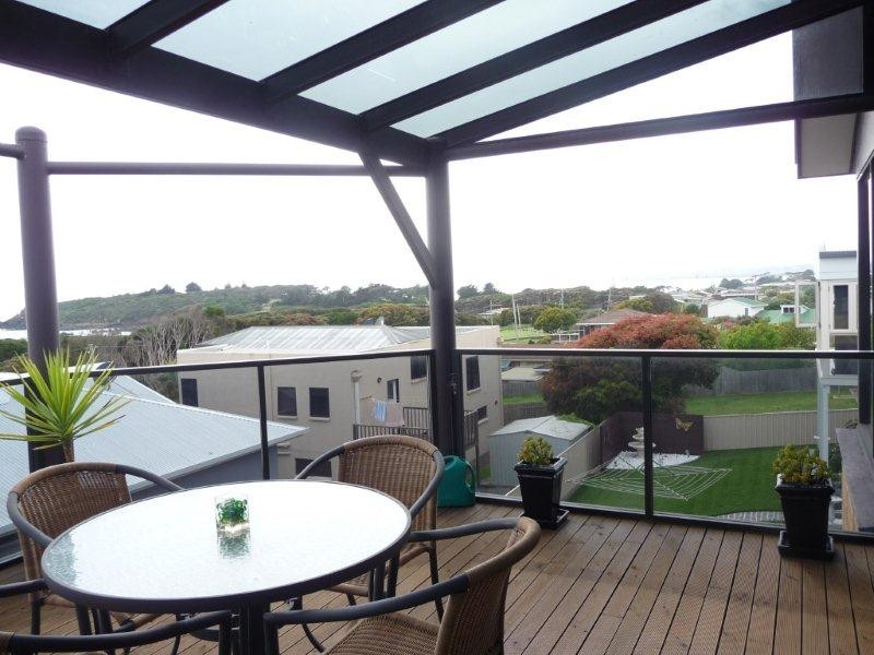 12 Cromwell Crescent, Devonport TAS 7310