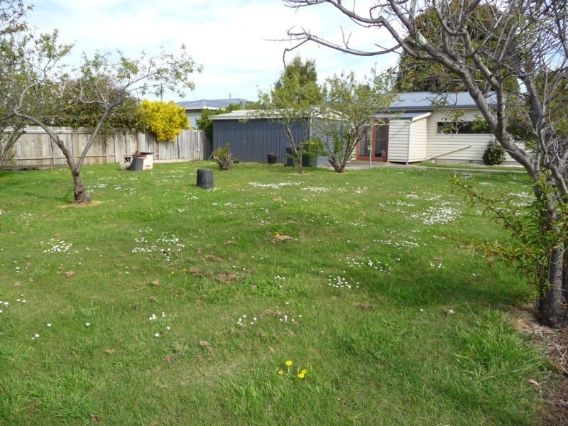 114 George Street, Devonport TAS 7310