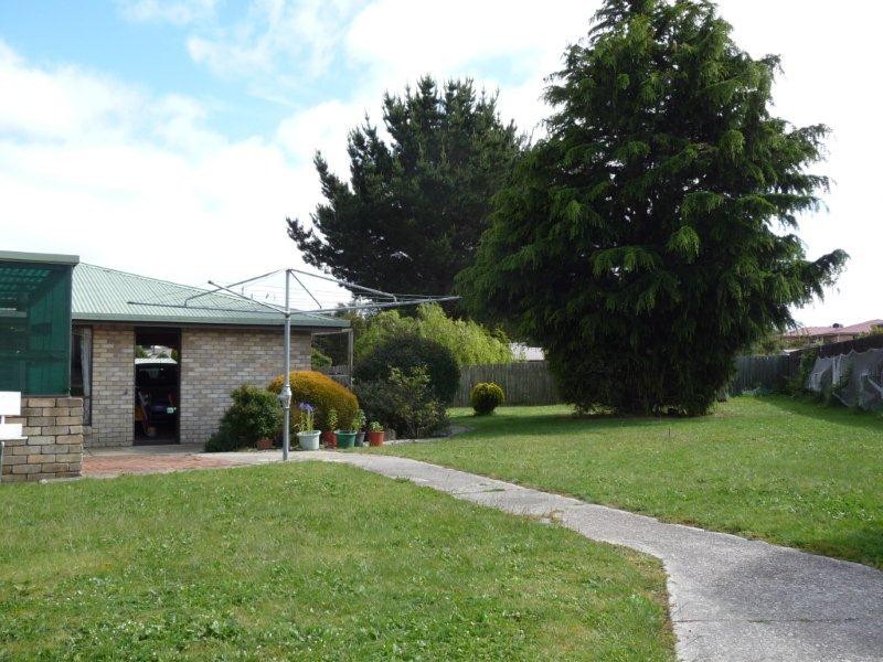 10 Bellevue Court, Ambleside TAS 7310