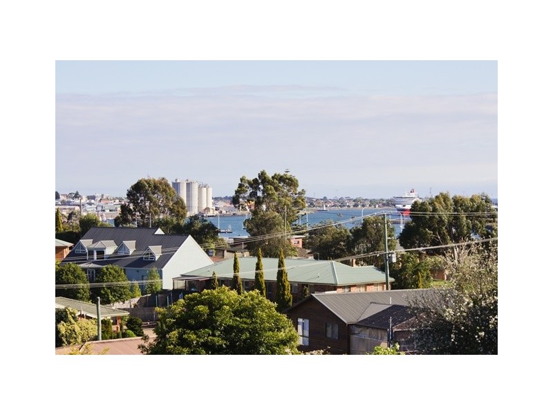 51 Bel-Air Crescent, East Devonport TAS 7310