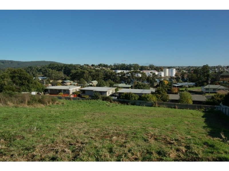 51 Bel-Air Crescent, East Devonport TAS 7310