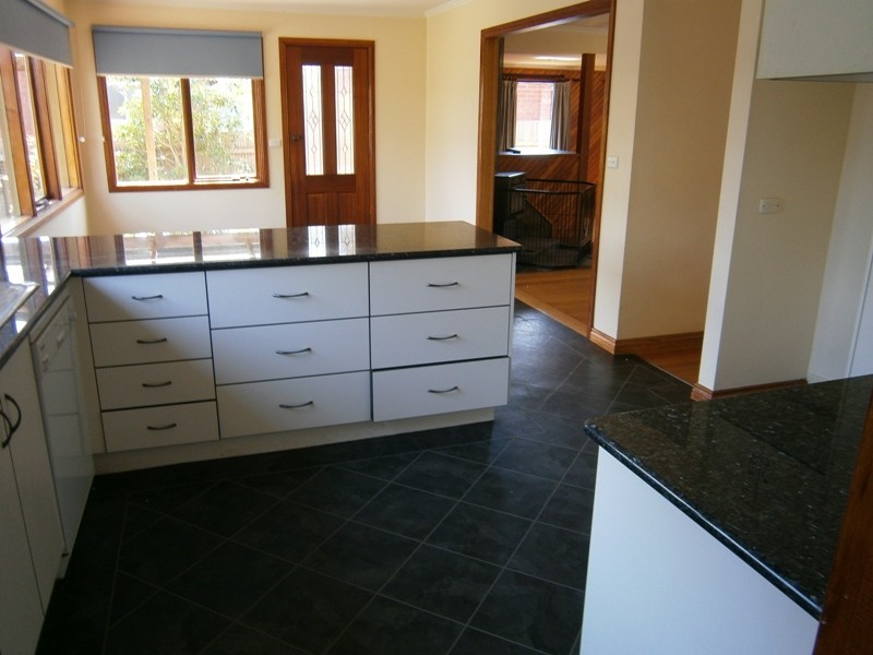 142 River Road, Ambleside TAS 7310