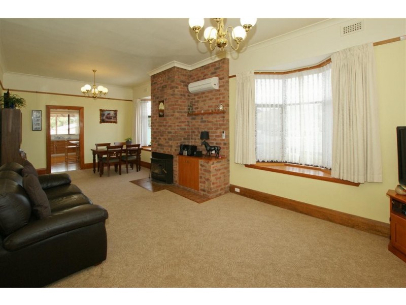 9 Forth Road, Don TAS 7310