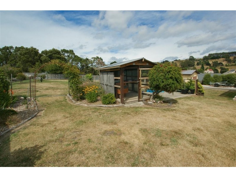 9 Forth Road, Don TAS 7310