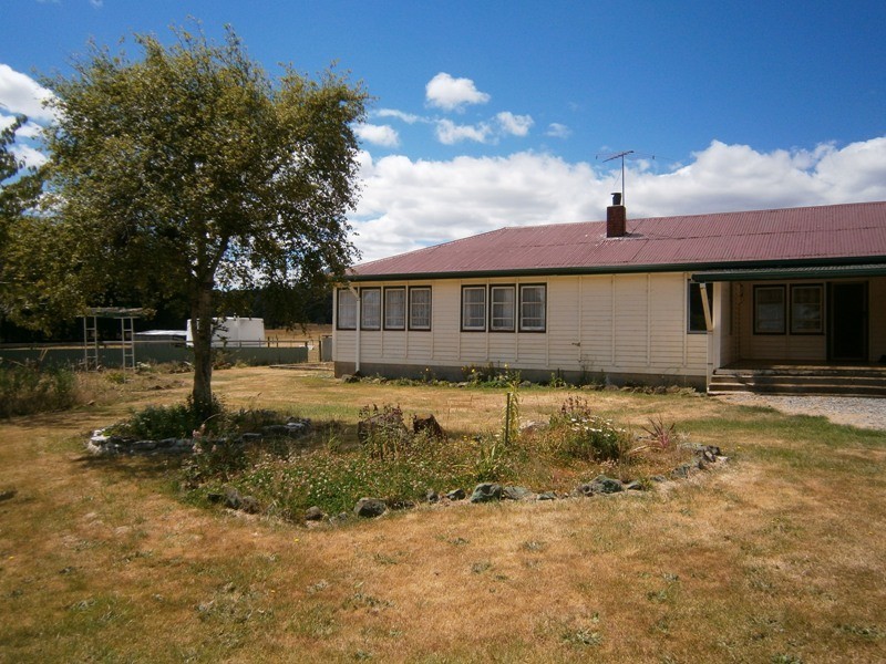 911 Staverton Road, Sheffield TAS 7306