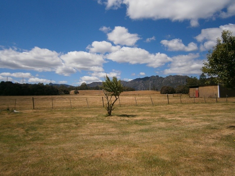 911 Staverton Road, Sheffield TAS 7306