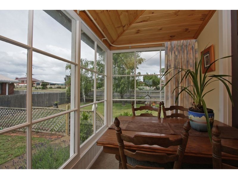 56 Valley Road, Devonport TAS 7310