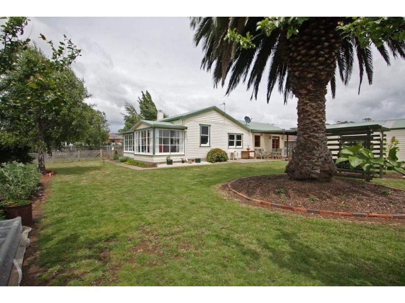 56 Valley Road, Devonport TAS 7310