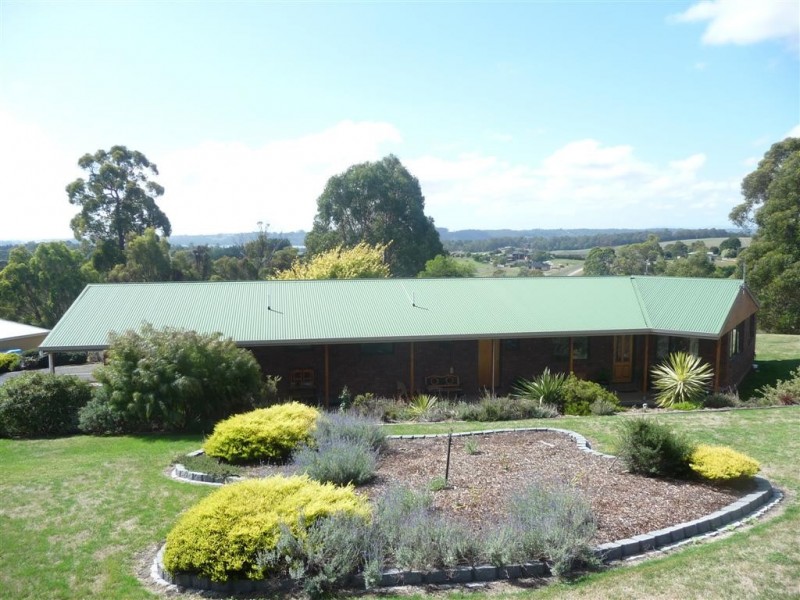 51 Knox Drive, South Spreyton TAS 7310