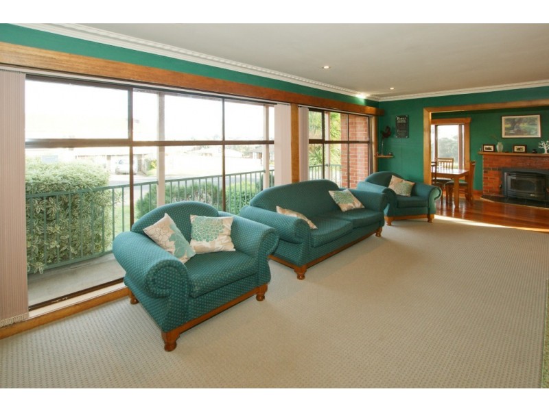 46 Lyons Avenue, Devonport TAS 7310