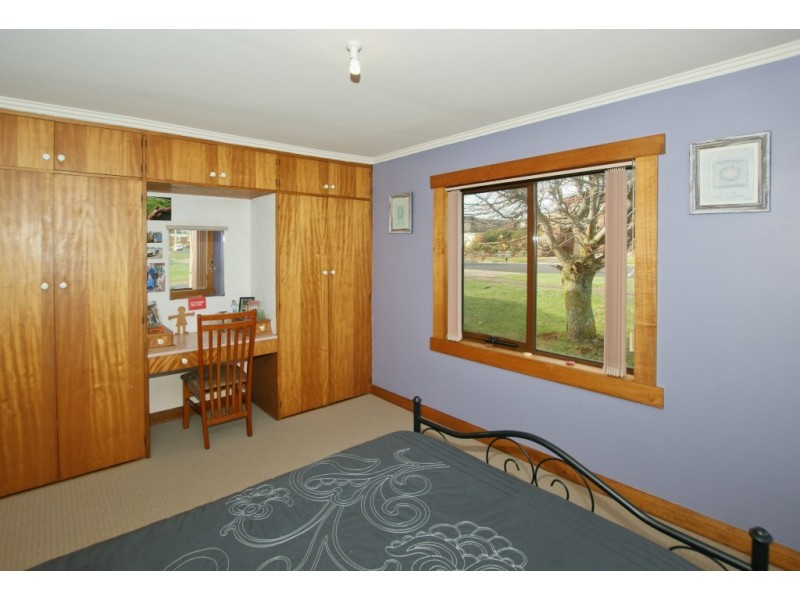 46 Lyons Avenue, Devonport TAS 7310