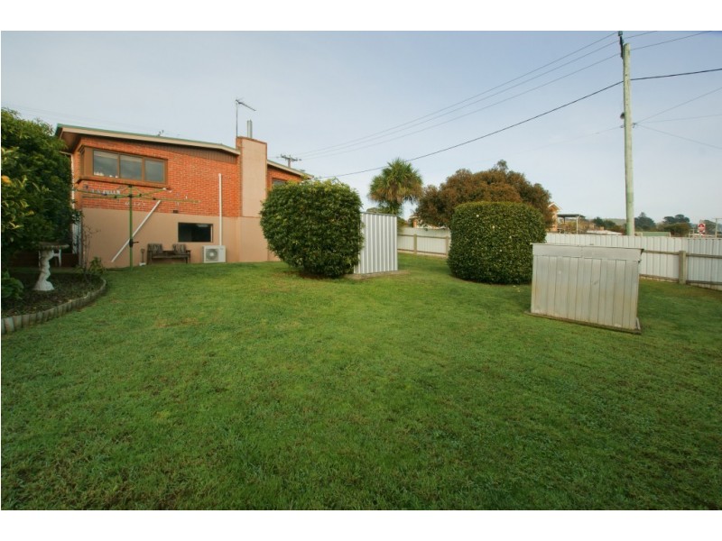 46 Lyons Avenue, Devonport TAS 7310