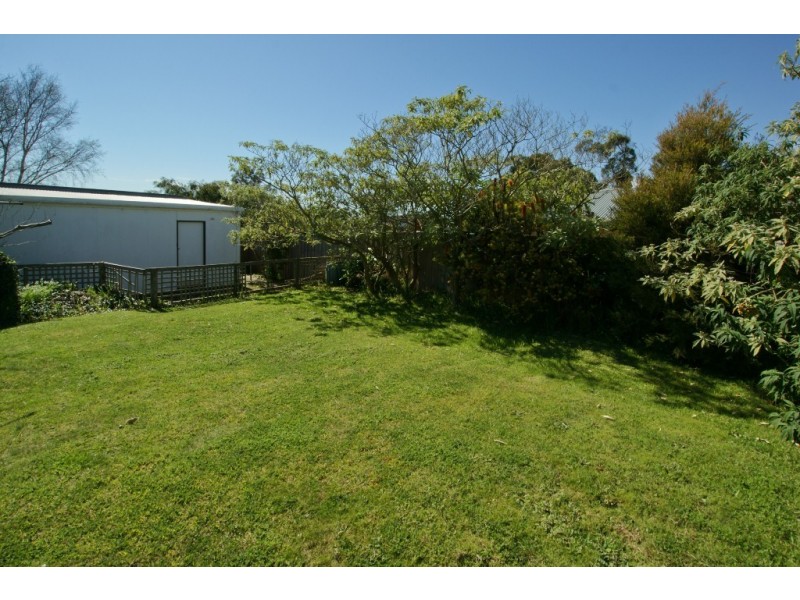 27 Frond Place, Devonport TAS 7310