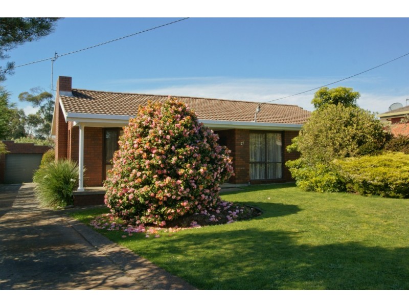27 Frond Place, Devonport TAS 7310