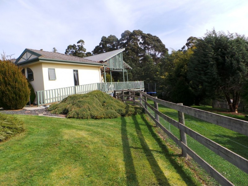 104 Knox Drive, South Spreyton TAS 7310