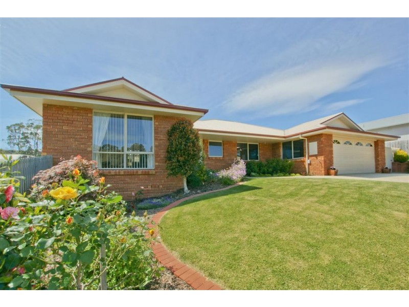 18 Jiloa Way, Don TAS 7310