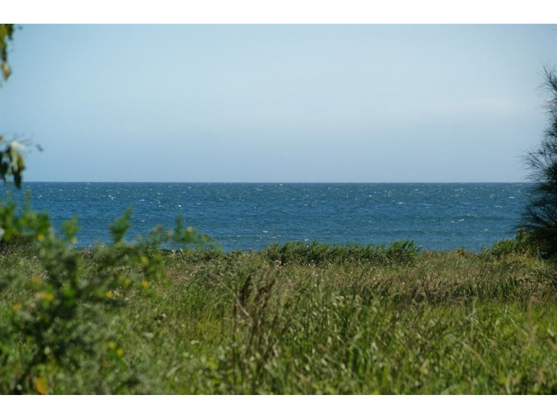 118b Beach Road, Leith TAS 7315