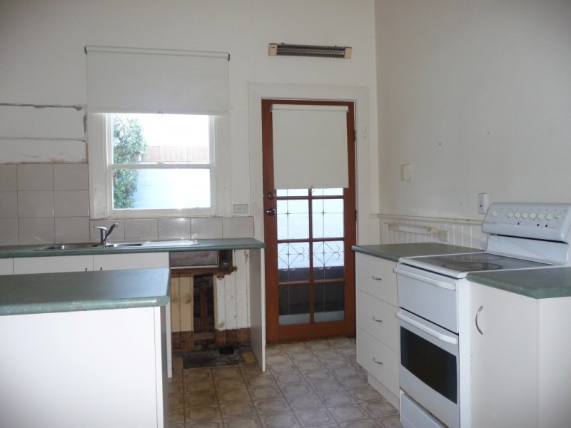 11 Fenton Street, Devonport TAS 7310