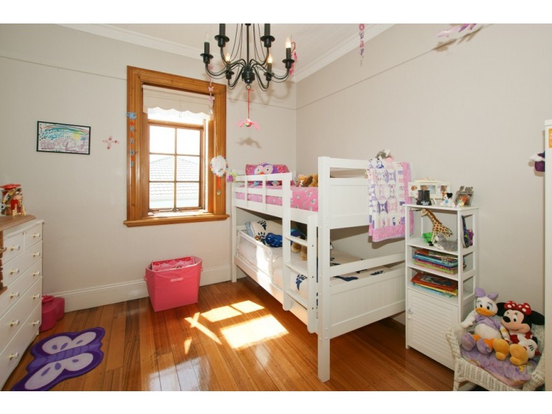 33 Middle Road, Devonport TAS 7310