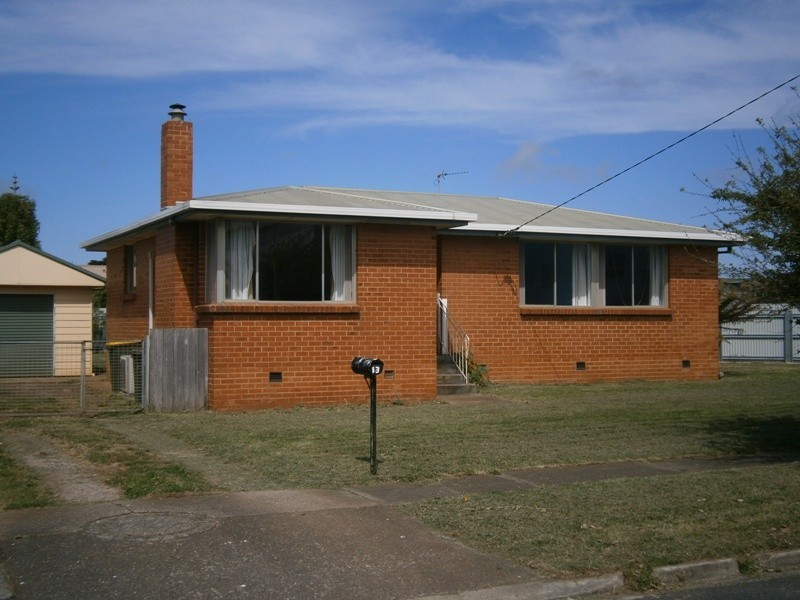 13 North Caroline Street, East Devonport TAS 7310