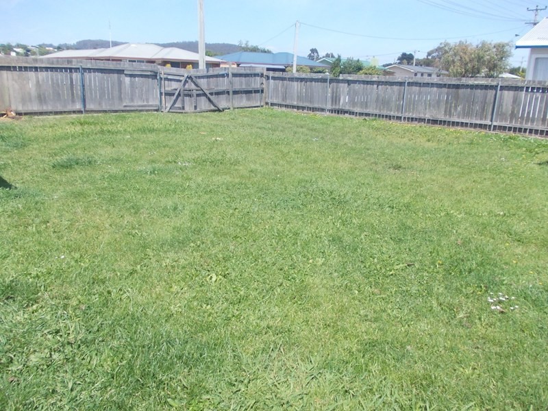 12 Charles Street, Devonport TAS 7310