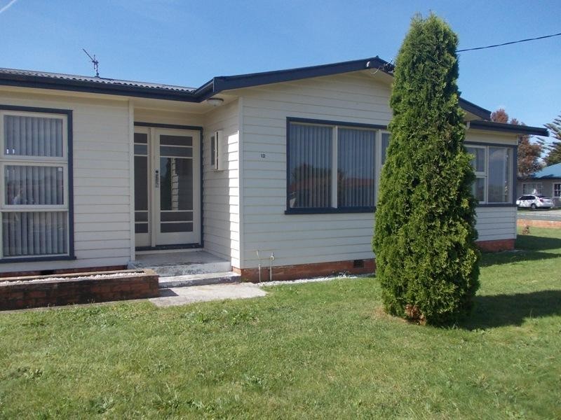 12 Charles Street, Devonport TAS 7310
