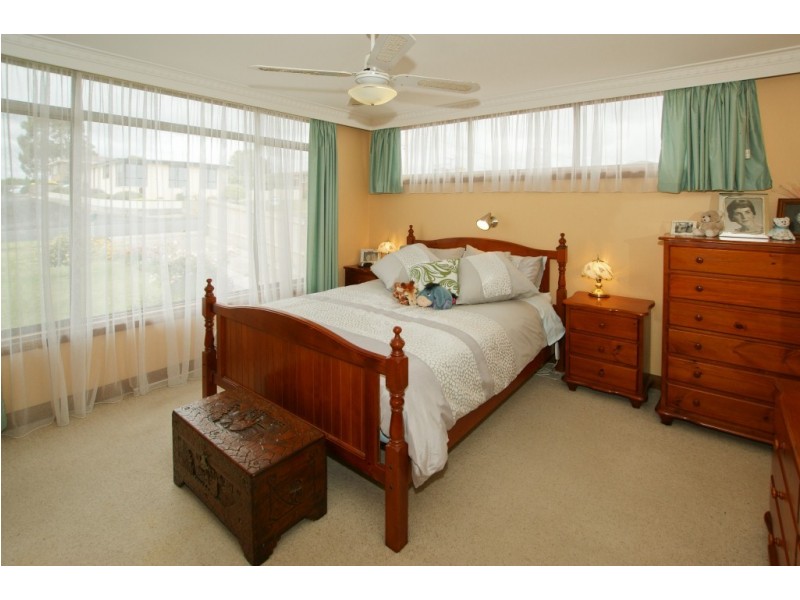 40 Lyons Avenue, Miandetta TAS 7310