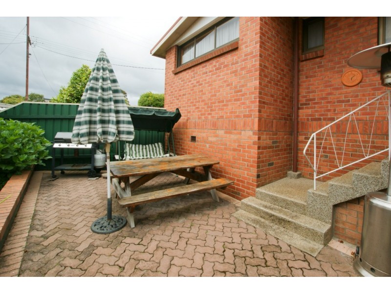 40 Lyons Avenue, Miandetta TAS 7310