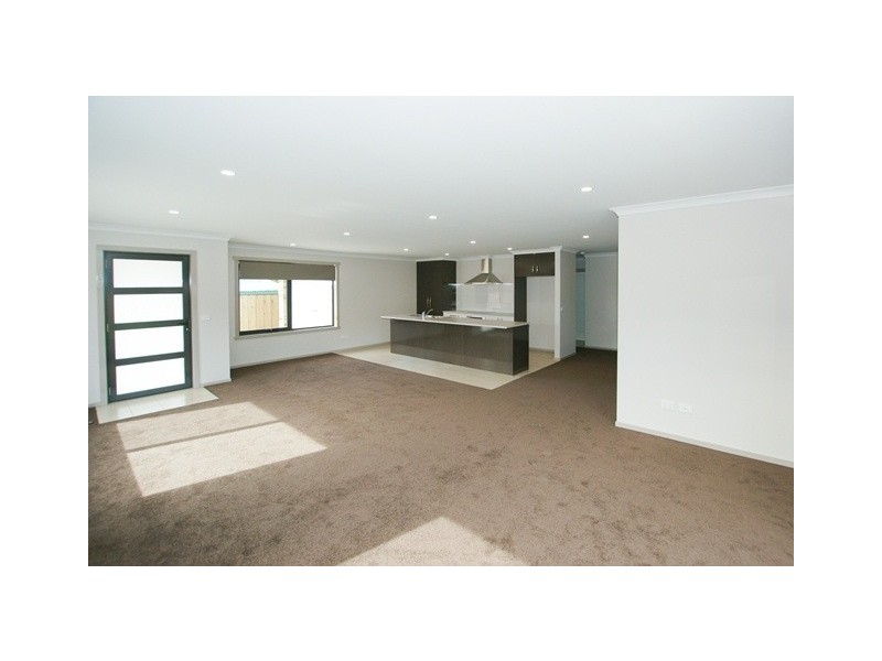 Unit 2/119 Oldaker Street, Devonport TAS 7310