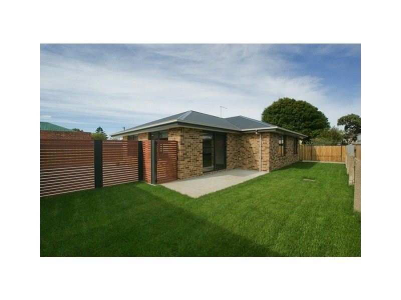Unit 2/119 Oldaker Street, Devonport TAS 7310