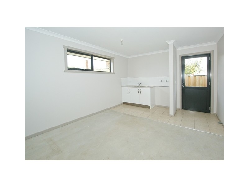 Unit 2/119 Oldaker Street, Devonport TAS 7310