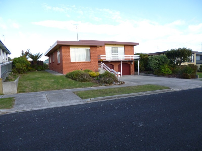 16 Amber Court, Ulverstone TAS 7315