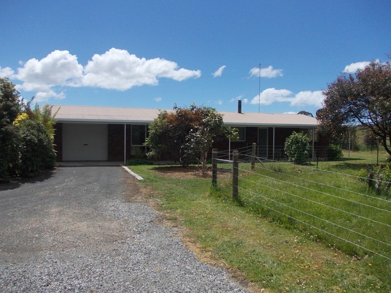 566 Sheffield Road, Acacia Hills, Spreyton TAS 7310