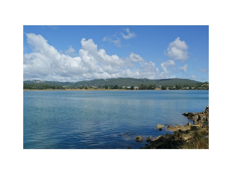 142 River Road, Ambleside TAS 7310