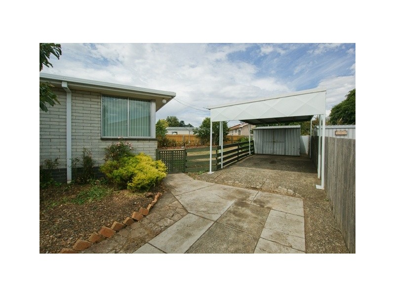 16 Loane Avenue, East Devonport TAS 7310
