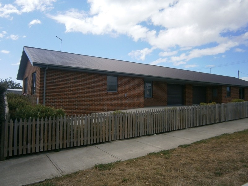 1/47 John Street, East Devonport TAS 7310