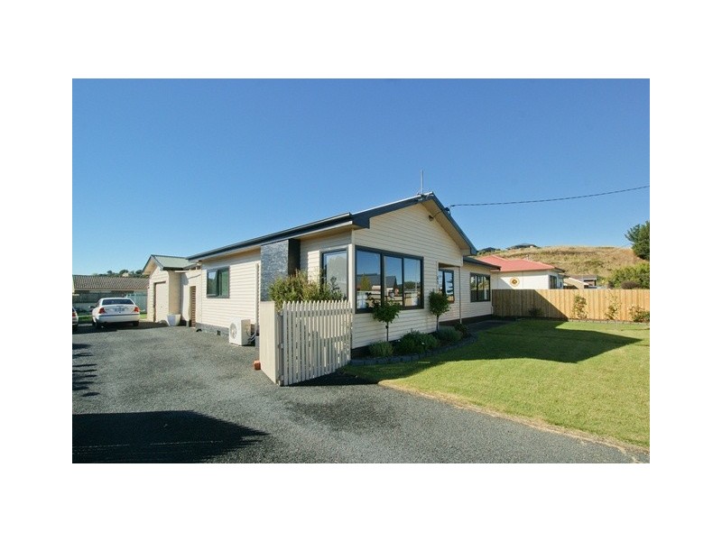 65 Tarleton Street, East Devonport TAS 7310