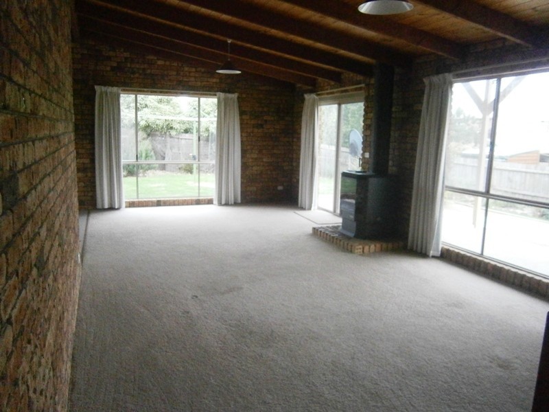 6 Cameray Street, Ambleside TAS 7310