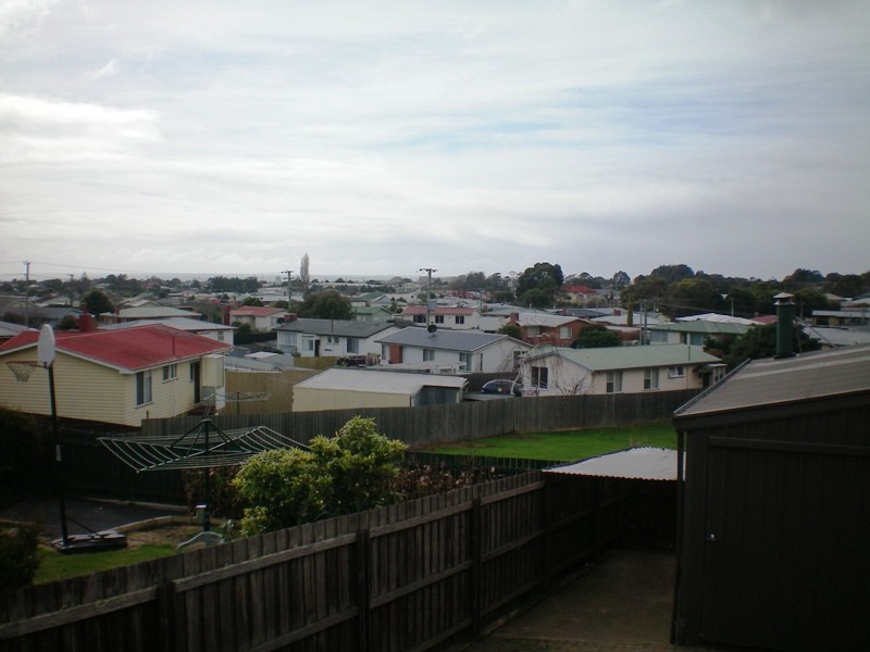 13 Barker Street, Ulverstone TAS 7315