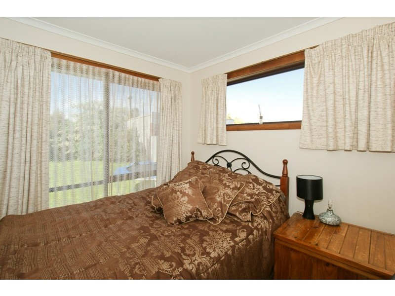 27 Frond Place, Devonport TAS 7310