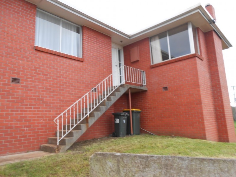 18 Barker Street, Ulverstone TAS 7315