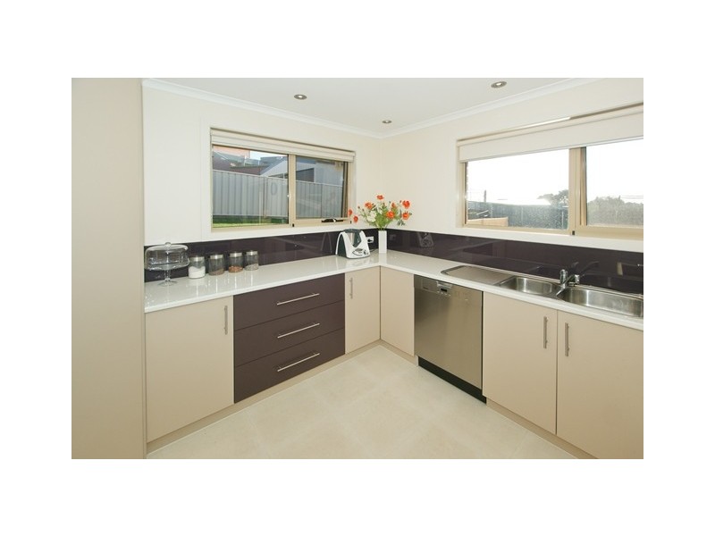 15 Rowena Court, Devonport TAS 7310