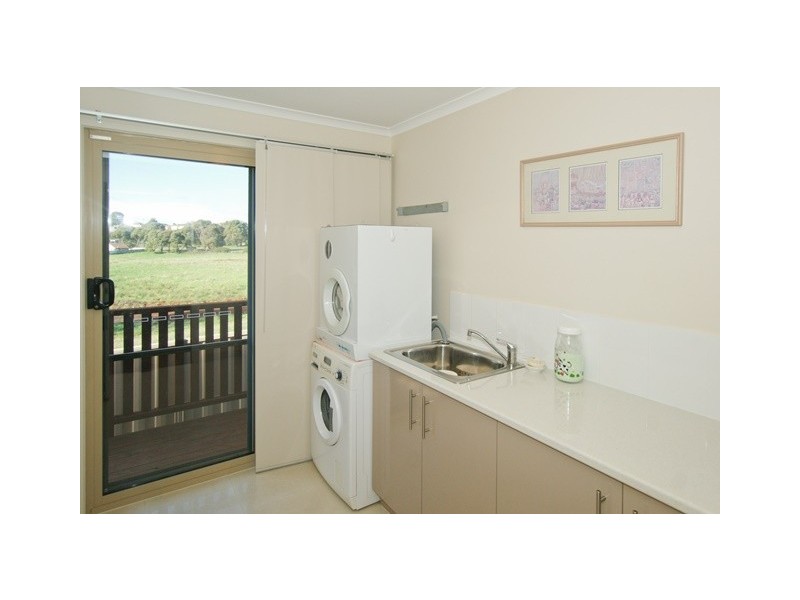 15 Rowena Court, Devonport TAS 7310