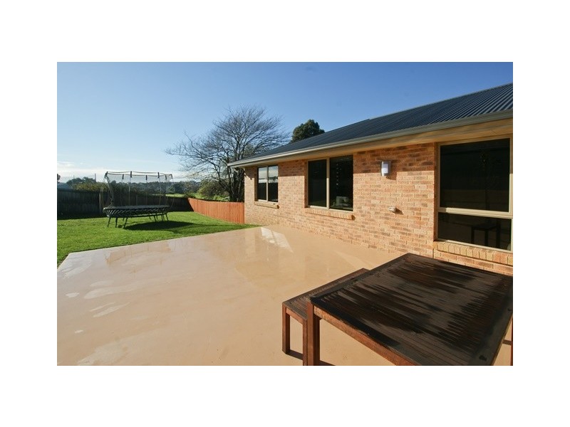 15 Rowena Court, Devonport TAS 7310