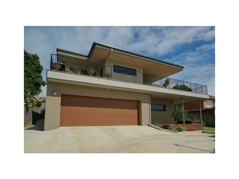 55 Wenvoe Street, Devonport TAS 7310