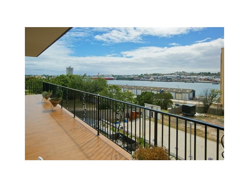 55 Wenvoe Street, Devonport TAS 7310