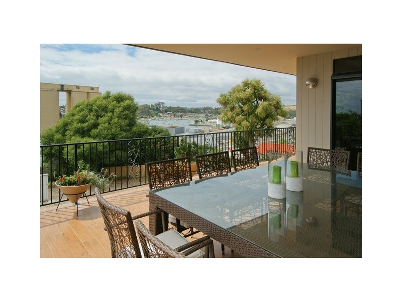 55 Wenvoe Street, Devonport TAS 7310