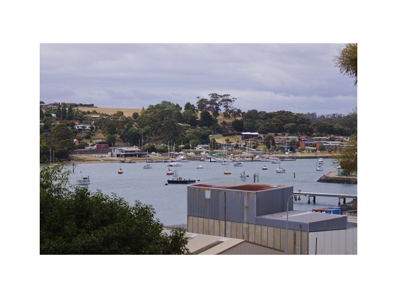55 Wenvoe Street, Devonport TAS 7310